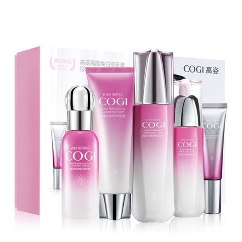 女性最愛的美妝品牌 精妝聯華化妝品帶來煥然一新的驚喜體驗