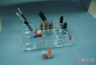 【廠家直銷(xiāo)防水化妝品收納盒可定制化妝品收納盒桌面收納盒DSCN4426】義烏市瓊?cè)R工藝品廠 - 產(chǎn)品庫(kù)